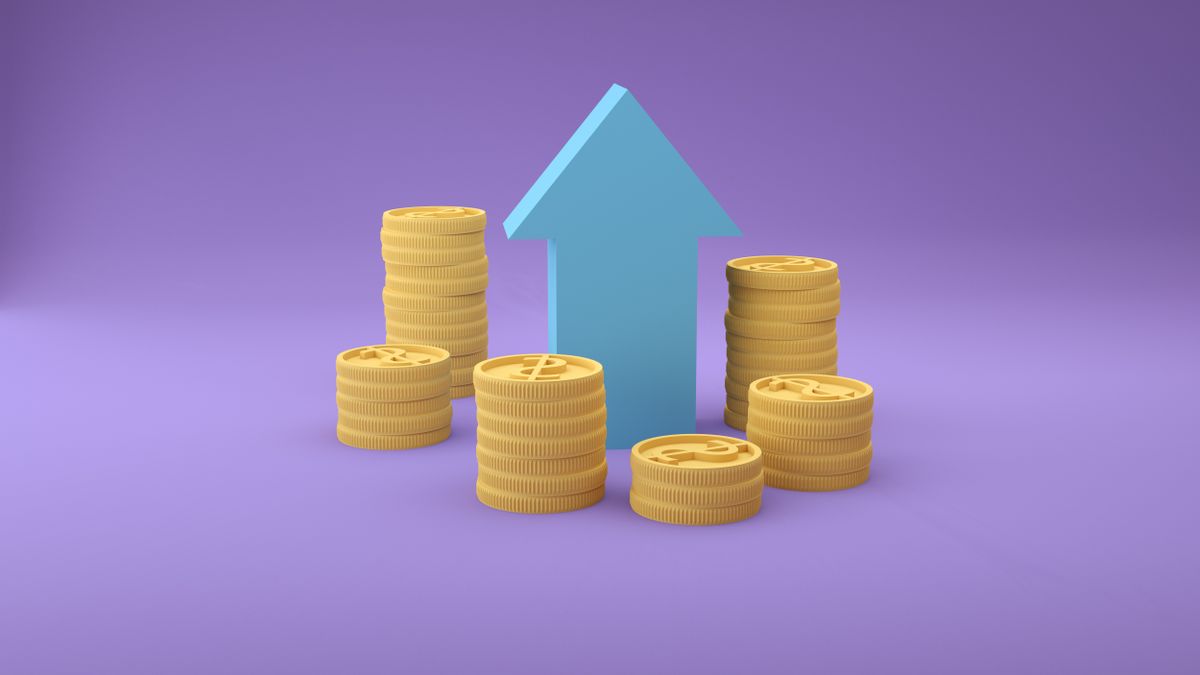 Stacks of coins increasing in height with an upward arrow